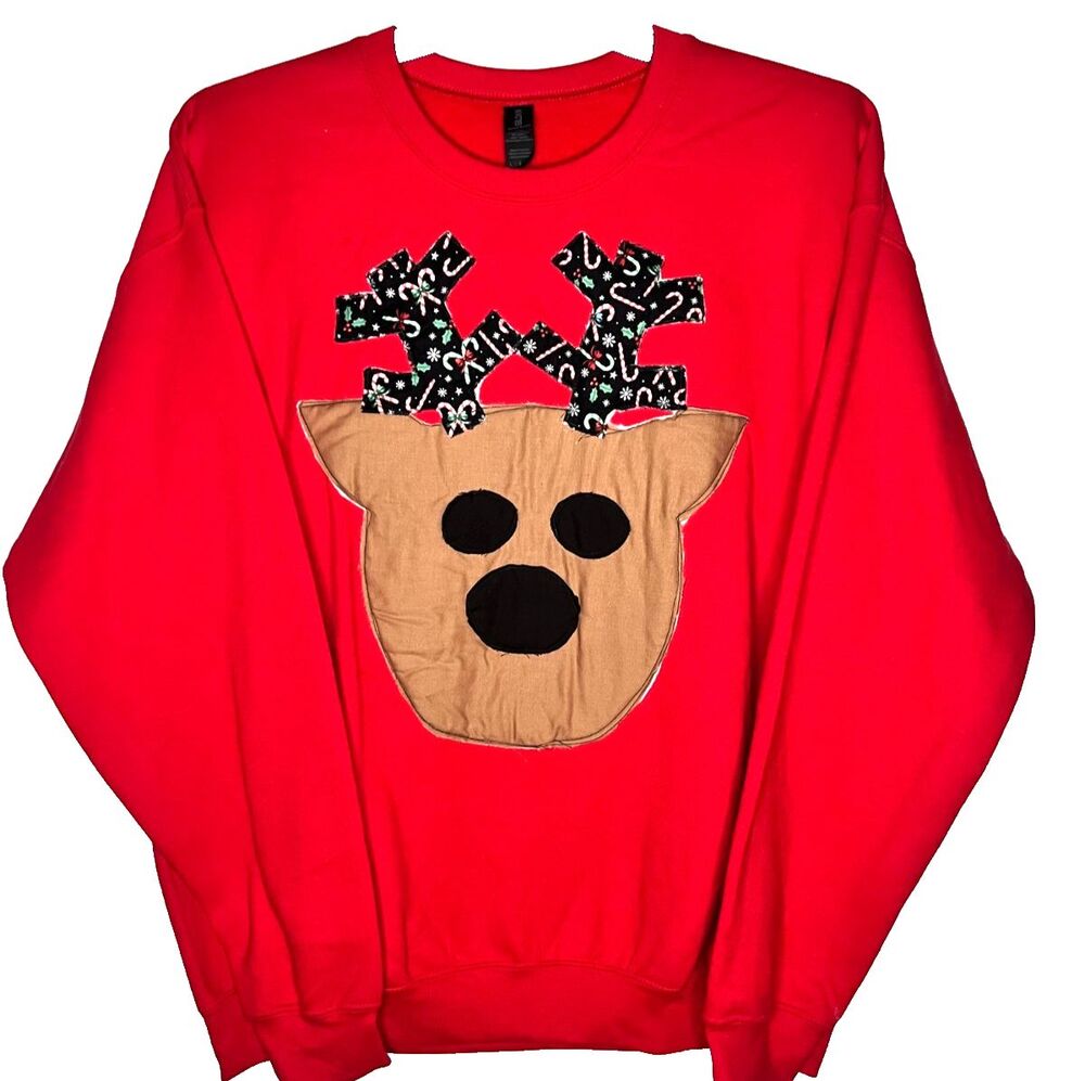 Gildan Boutique Red quilted machine sewn Reindeer (hand made) sweatshirt Large